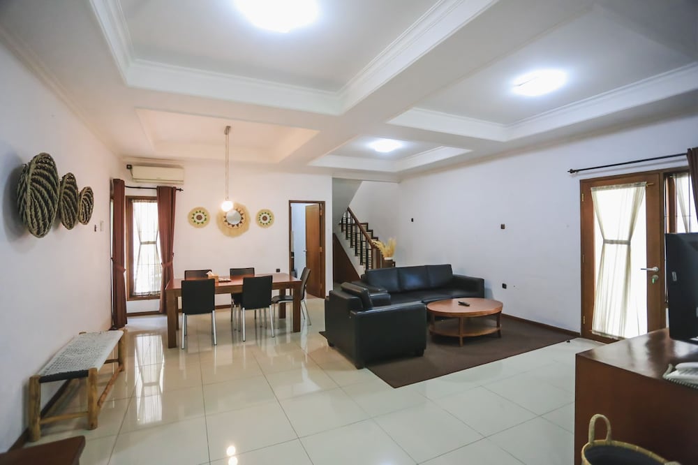 Kuldesak Villas