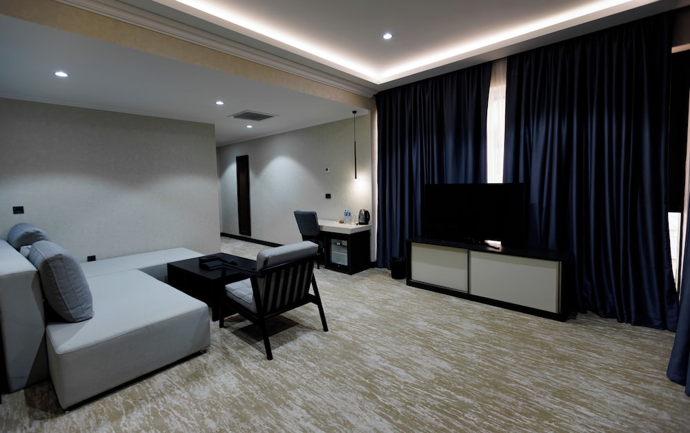 Green Village Hotel and Spa