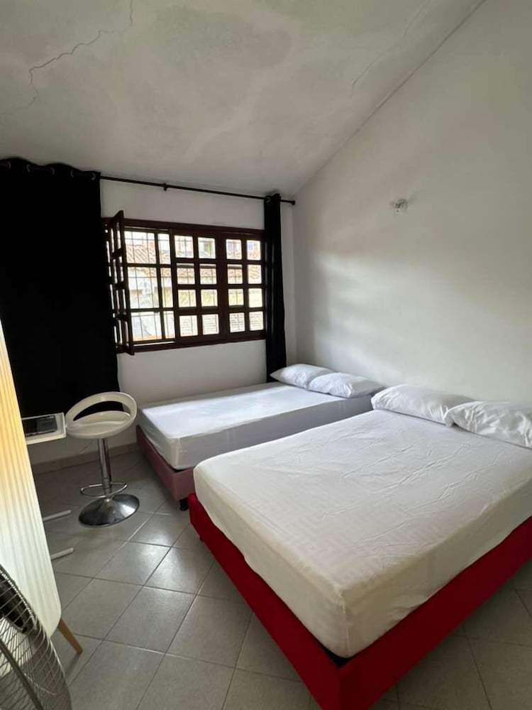 Neoma Houses