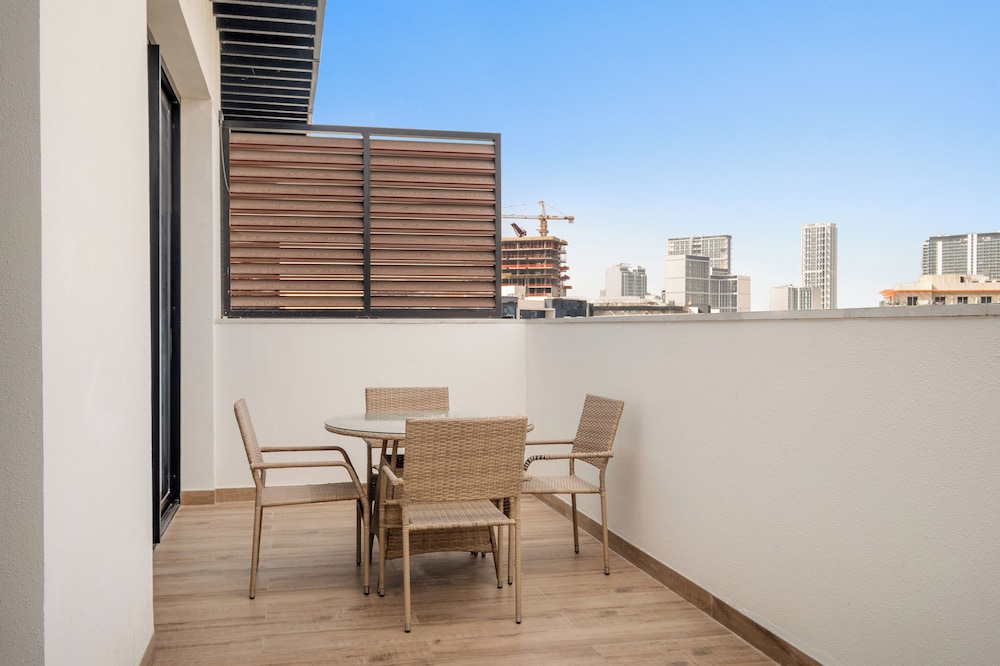 Silkhaus Oakley Square Residence