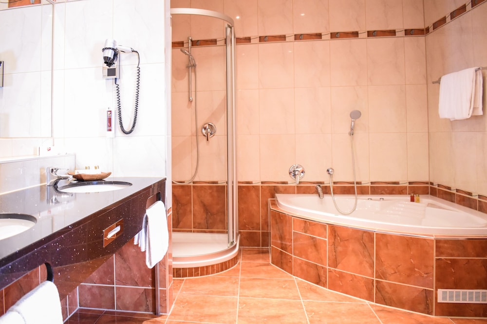 Hotel Esperanto - Property Image 68