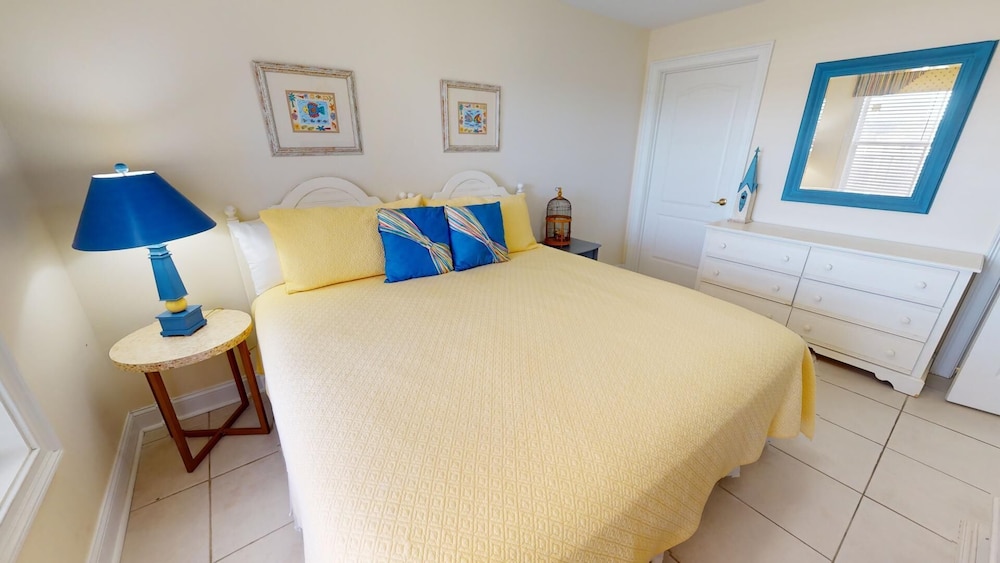Beach House 2 by Tybee Vacation Rentals