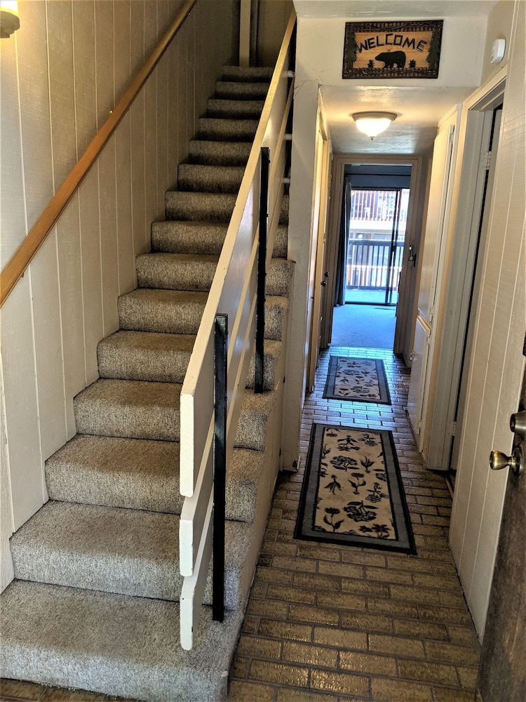 Snow Summit Townhouse Rentals & Sales