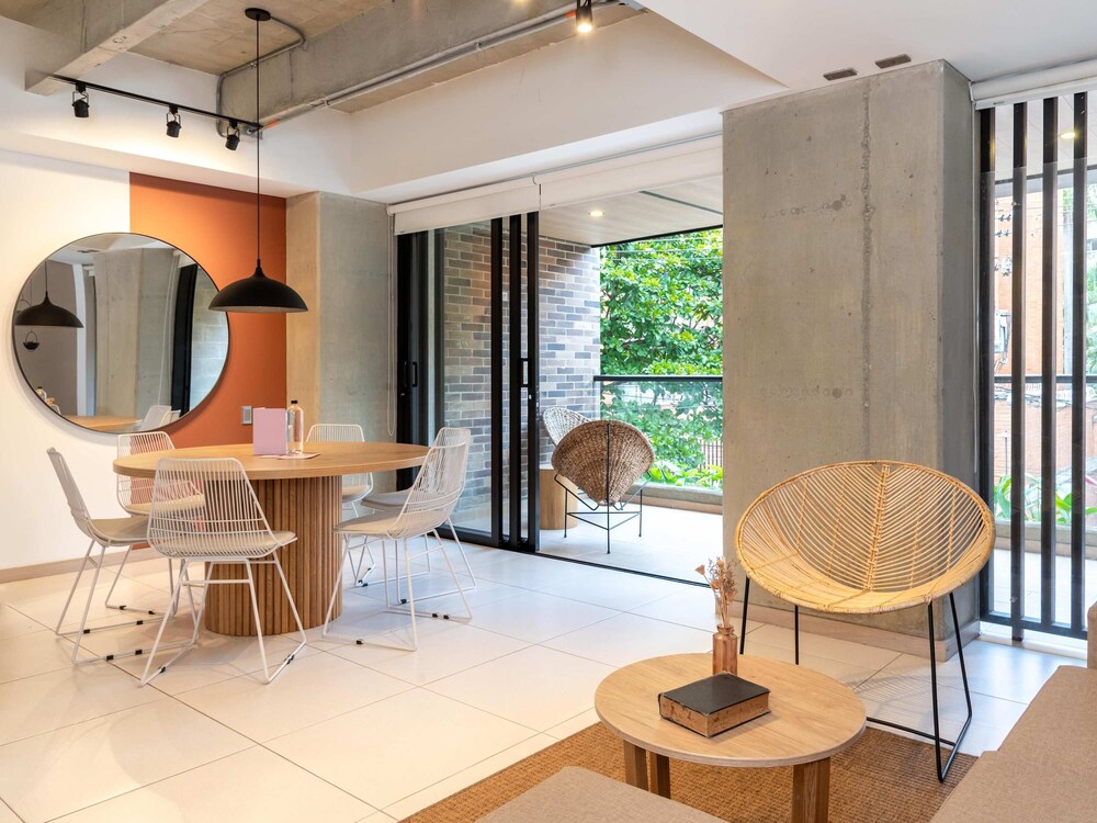 Panoramic 3 BR in Laureles Medellín