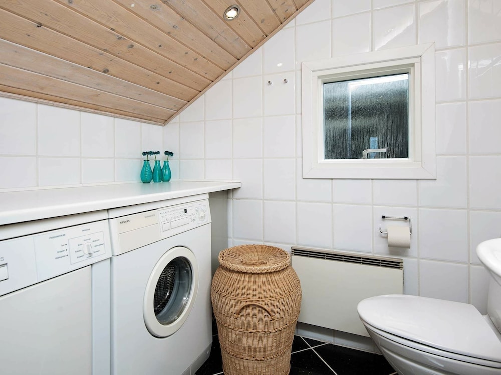 6 Person Holiday Home in Blavand view 3