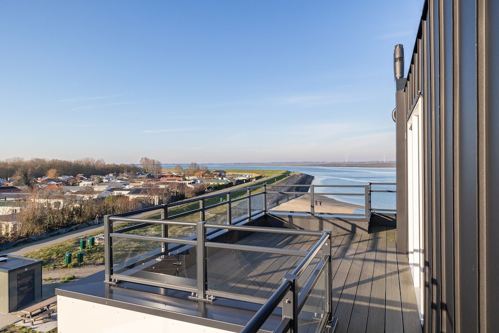 Penthouse in Sint-annaland by the Beach