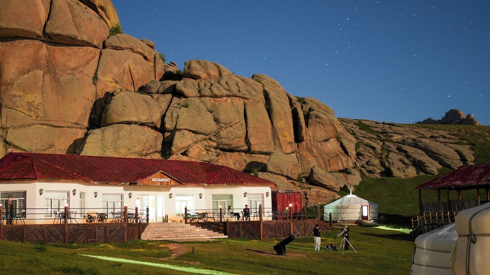 Bayankhad Star Lodge