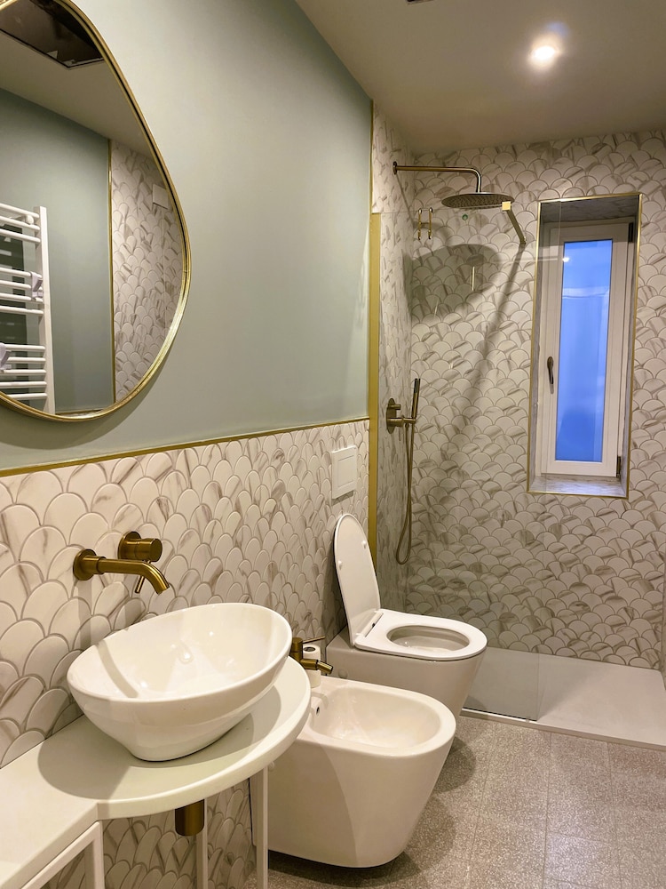 YOUnique Boutique Rooms