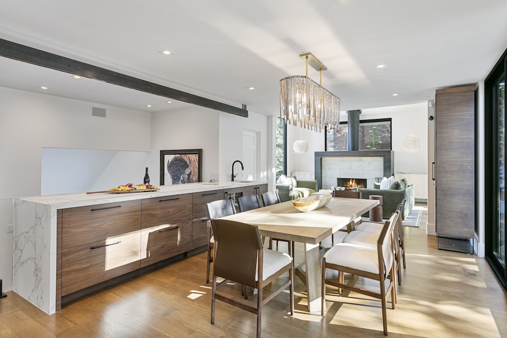 656 Coalition View Court - Private Home With Spa 4 Bedroom Home