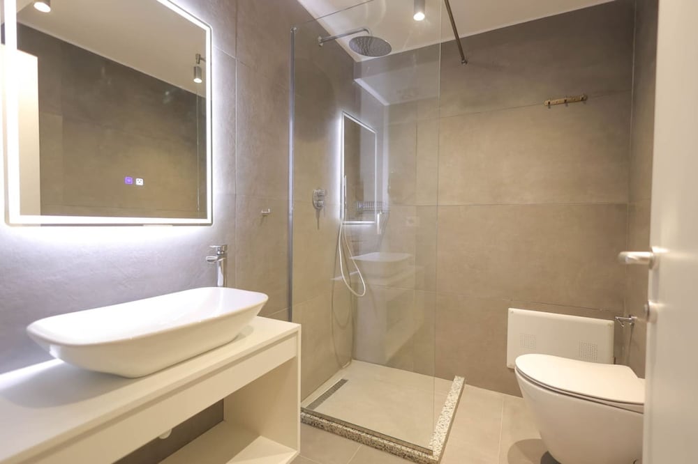 Grandstay Studios 104