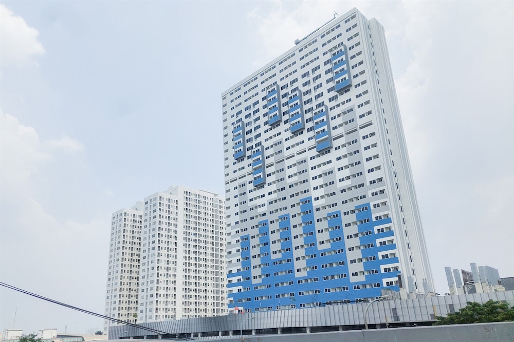 Brand New and Cozy Studio Apartment at Cisauk Point