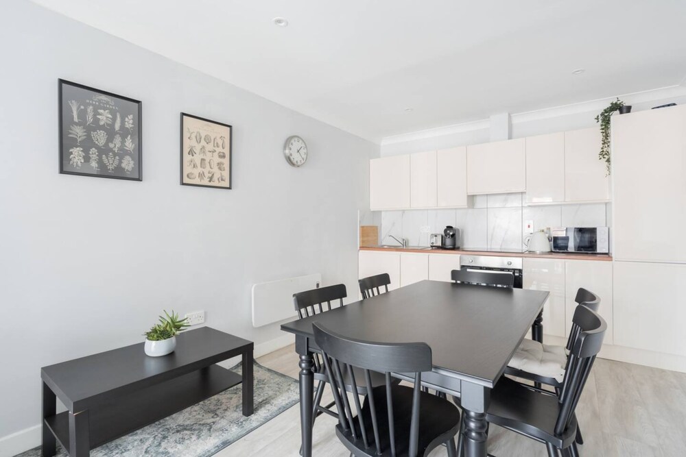 Stylish 2 Bedroom Flat in Dublin