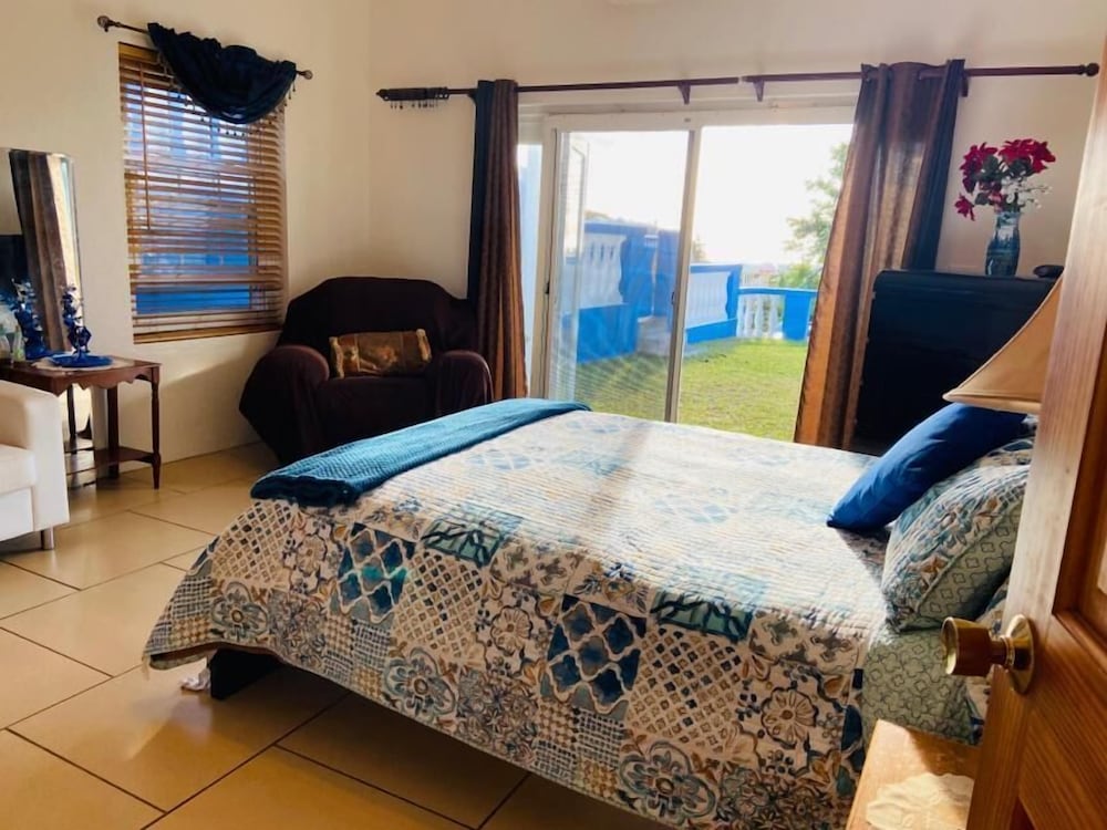 Bermuda Vacations - Blue Diamond Apartments - Property Image 4