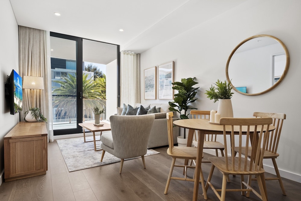 Fremantle 1-bed Close to Beach & Shops