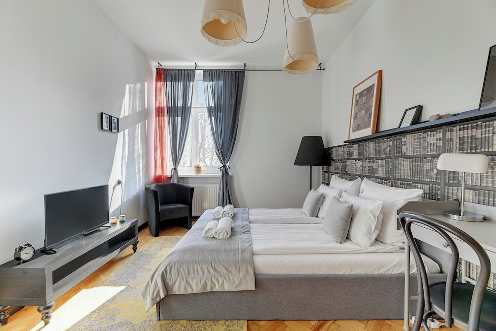 Old Town Ogarna Baltus by Downtown Apartments
