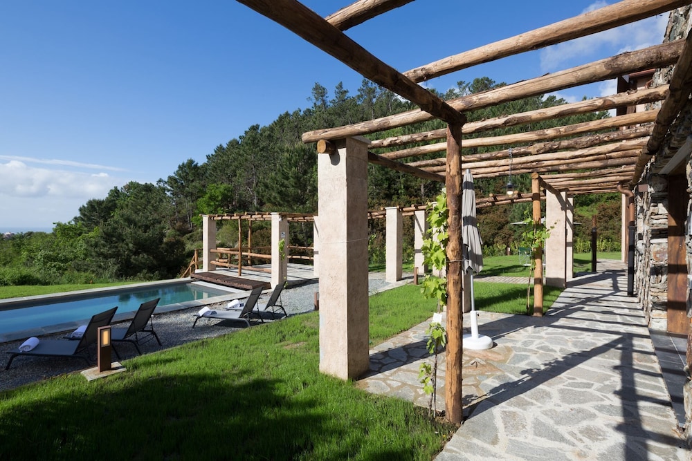 Mirandola Suites