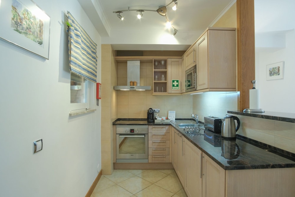 Monte Violeta Apt in Lagos