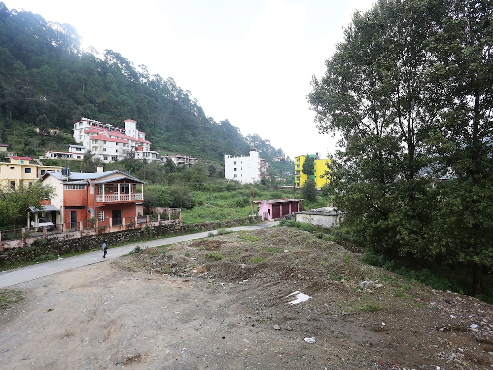OYO 19001 Home Elegant Stay Bhowali
