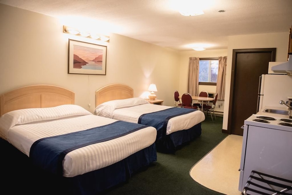 Radium Park Lodge