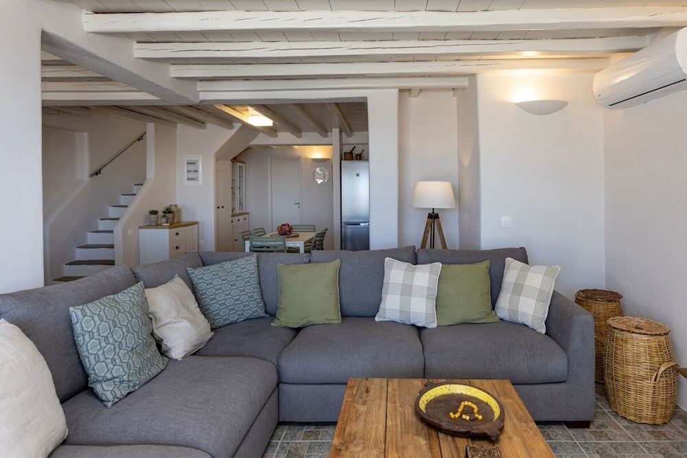 Rmos Seaside Villa A With Private Pool