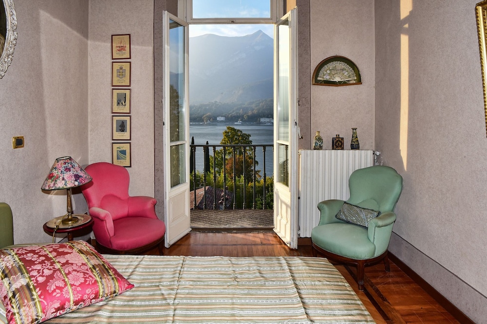 Emilia Apartment by Wonderful Italy view 2
