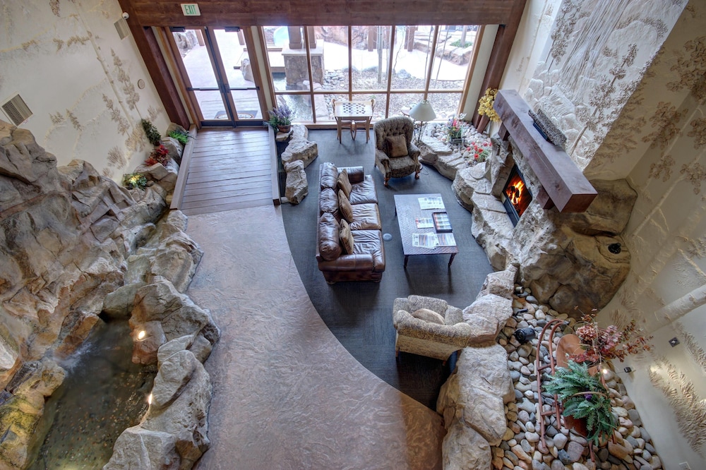 Summit County Vacations - Springs 8893 by SummitCove Vacation Lodging - Property Image 89