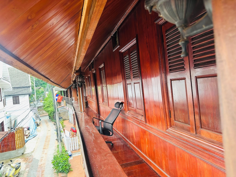 Silikhane Guest House