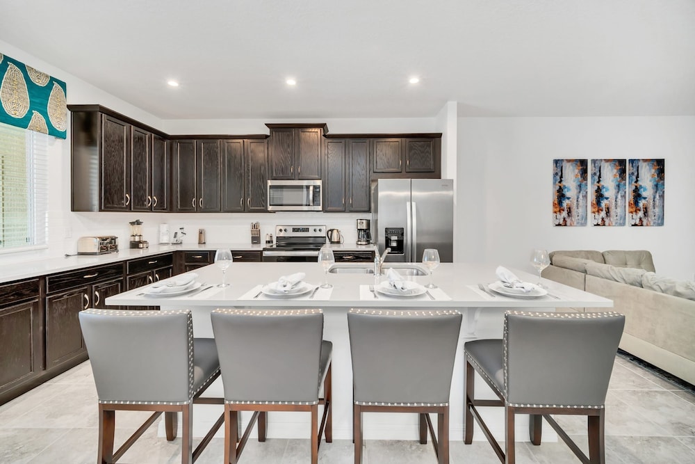 Solara Resort Home w Pool 15 min to Disney World