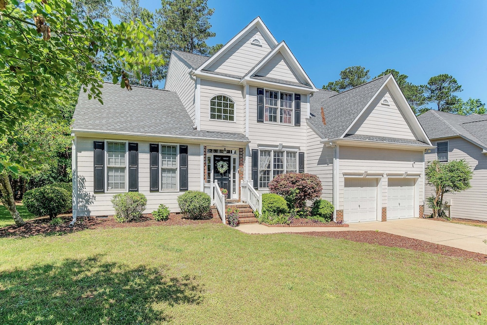 Fire Pit + Pool Access: Quiet Holly Springs Home