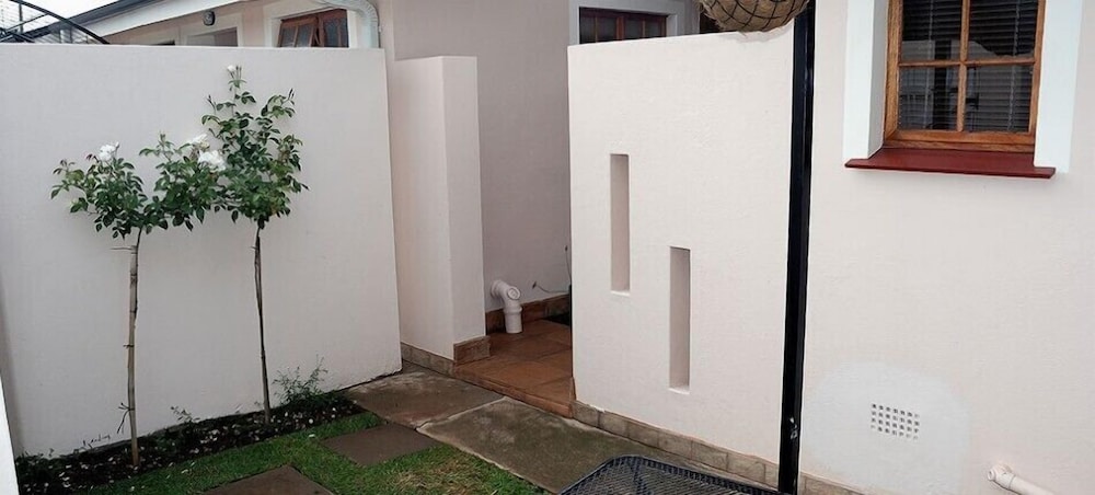 Dankhof Guest House