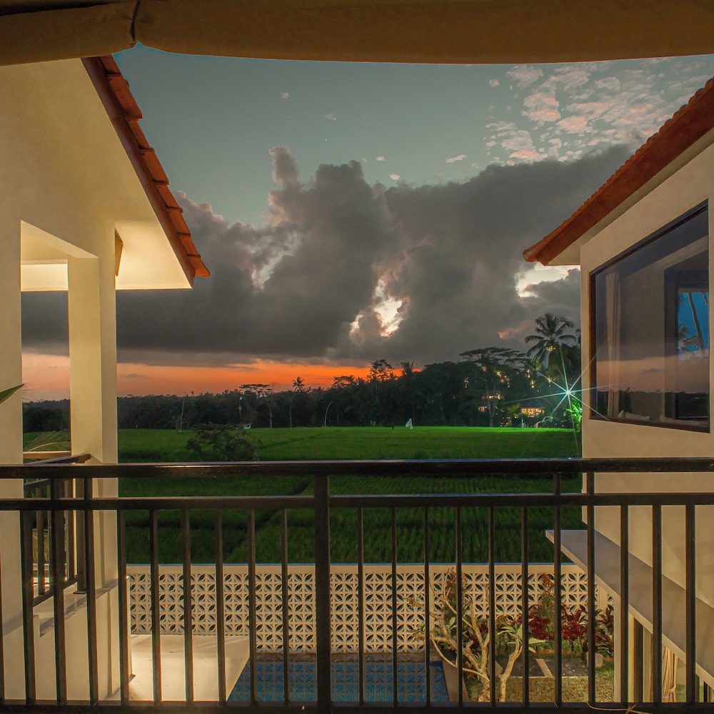 Mahadewi Sunset Villa
