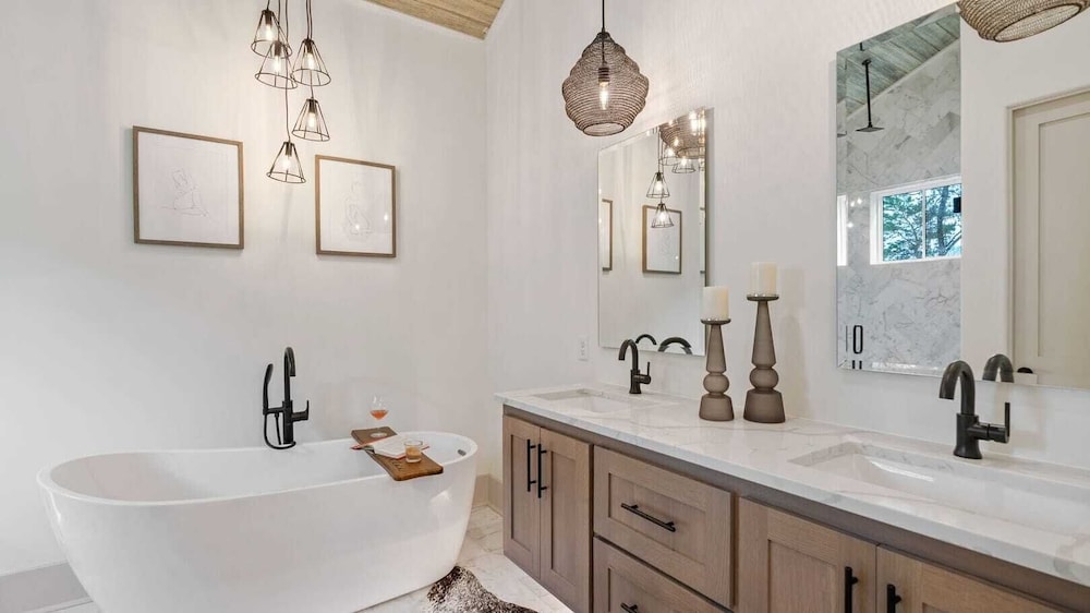 2 Homes in Inlet Beach by Avantstay Dock+lake Access, Saltwater Pool, Close to the Beach