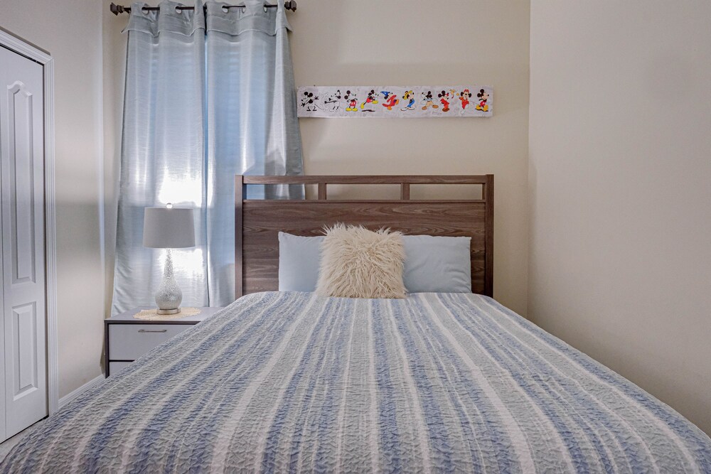 115ep- West Haven 5 Bedroom Home by RedAwning view 2