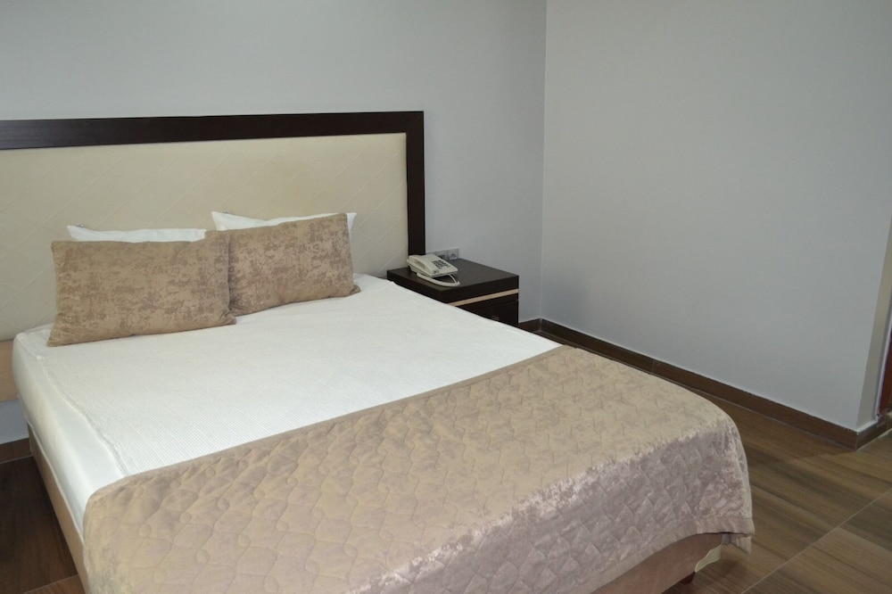 Adana Kucuksaat Otel - Image 9