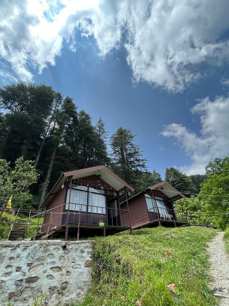 Navira Hills Cottages Kanatal