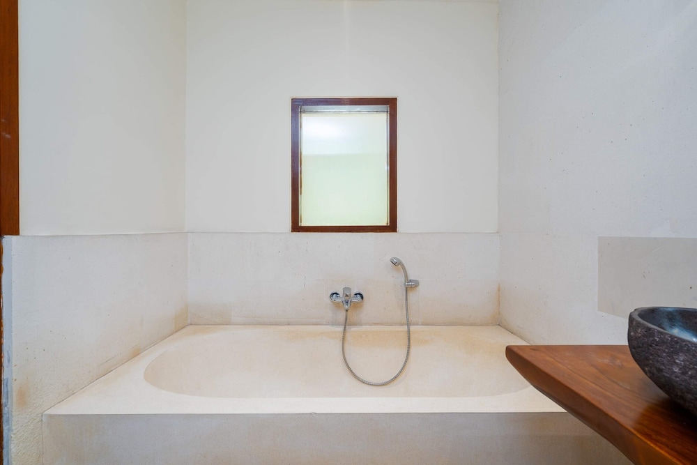 Villa Alroda Antik