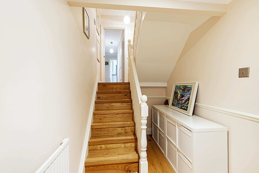 Charming London Retreat