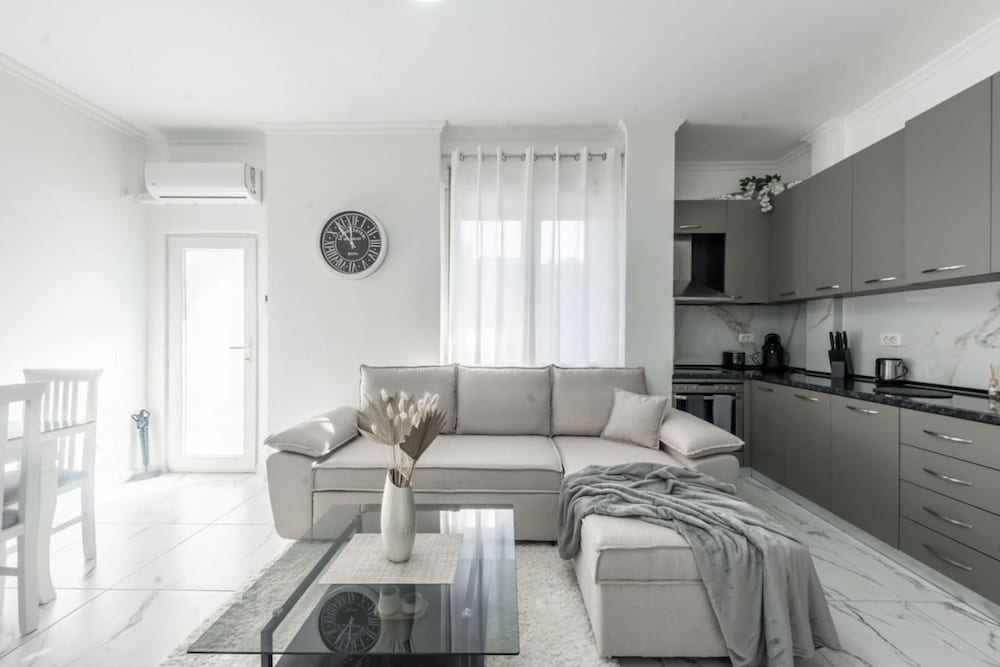 Kilian 13 Apartment in Shkod r