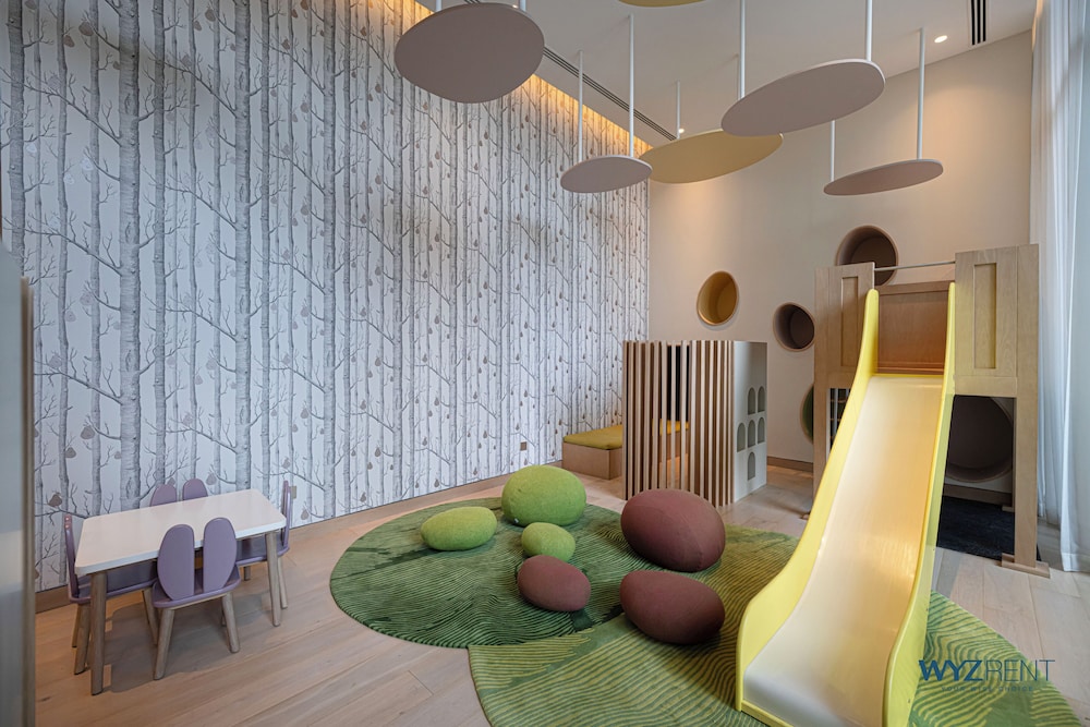 1BR Vida Dubai Mall Direct Mall Access