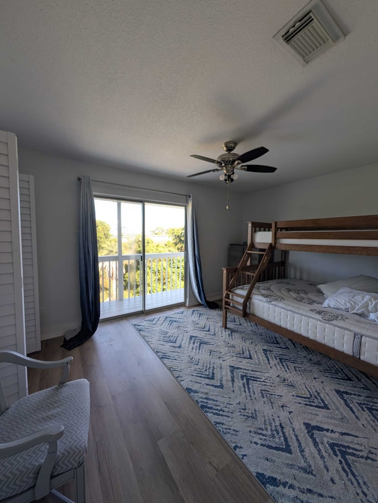 Perdido Beach Bungalow