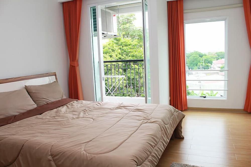 UTD Libra Residence