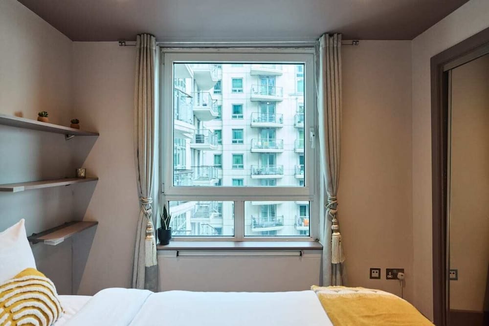 The Vauxhall Hideout - Comfy 2bdr Flat With Balcony