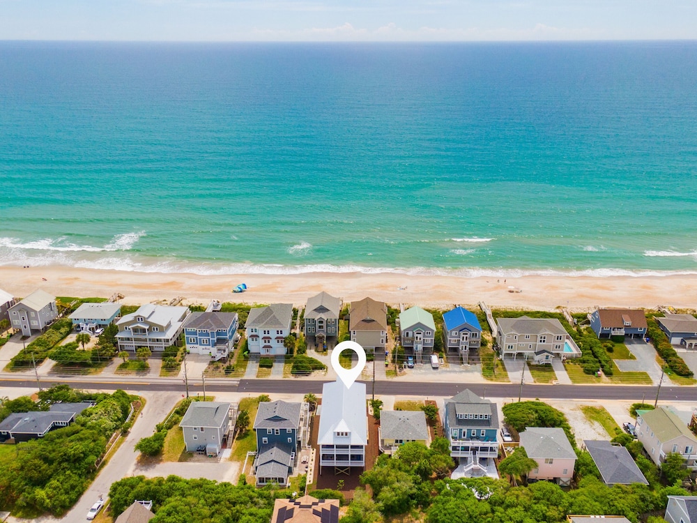 Anchors Aweigh by Topsail Realty
