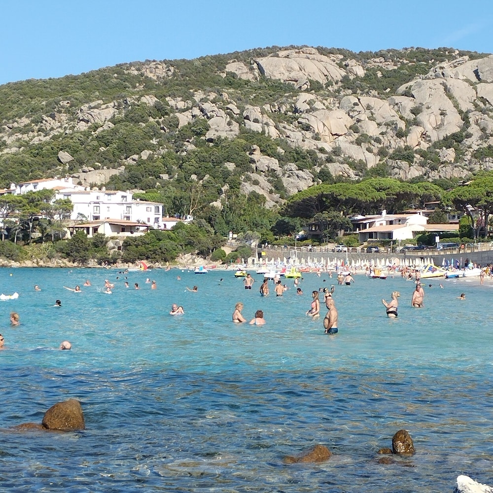 Seaside Apartment Baja Sardinia - Rent From June 20, 2026, to July 11, 2026