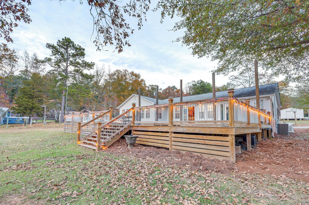 Lake Sinclair: Since Day 1 Family Lake House