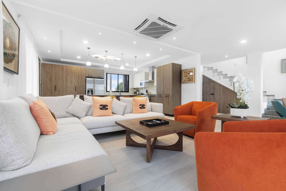 Stylish 3BR Villa by Vistacana Rentals