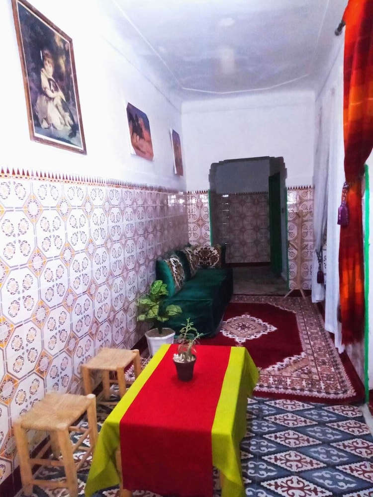 Riad dar Medina Land