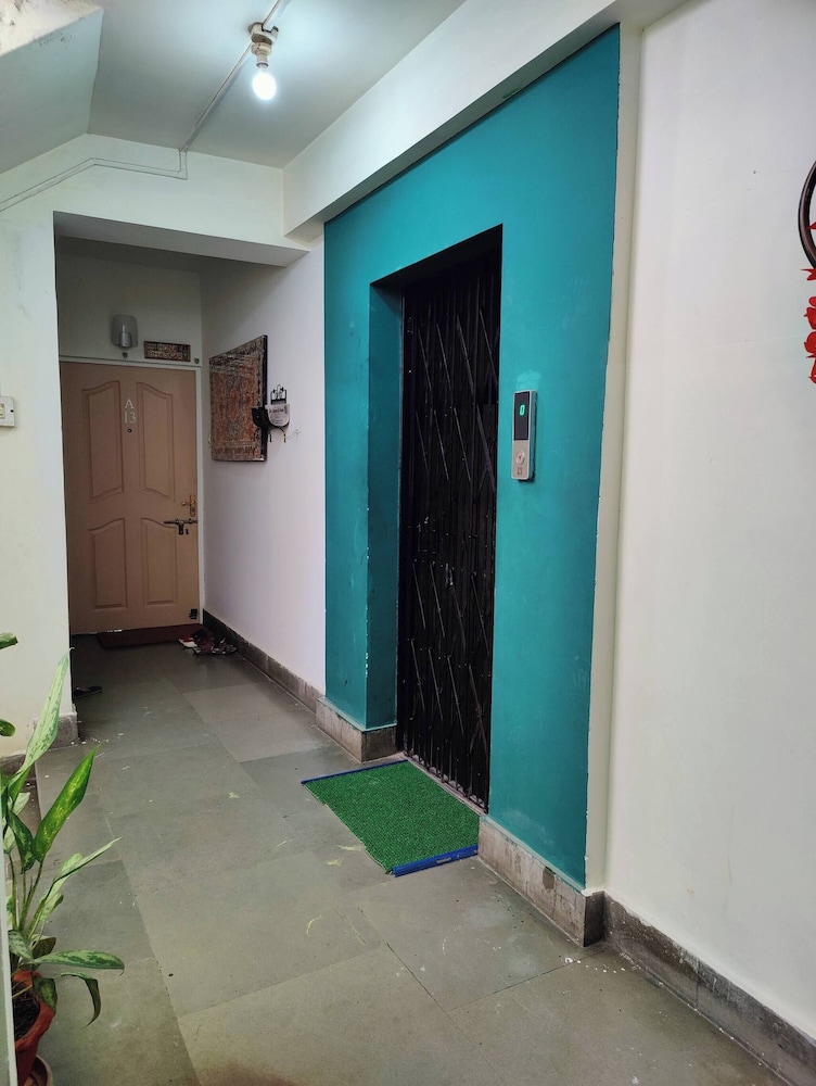 Cozy Guwahati Apartment With City & Mountain Views