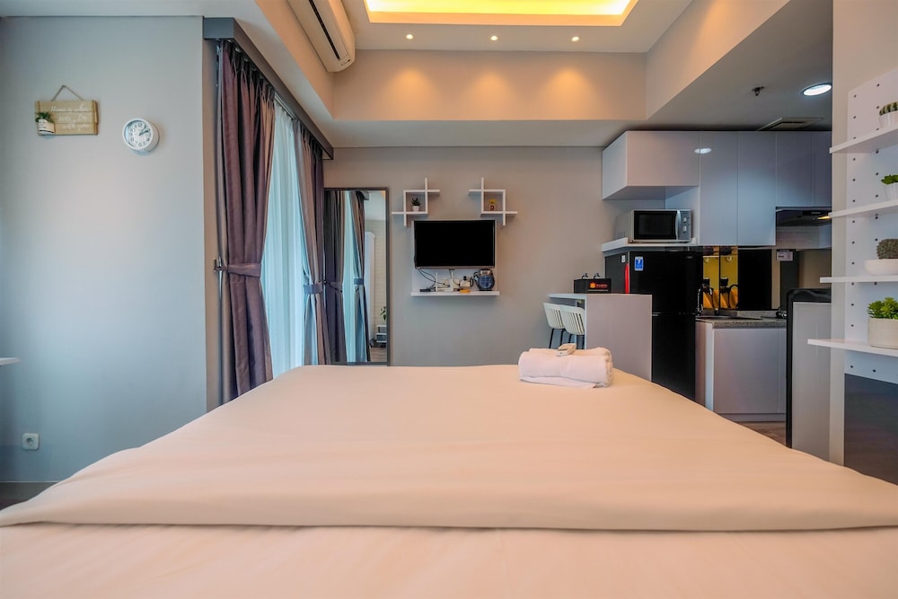 Modern Studio At Lrt City Bekasi Apartment