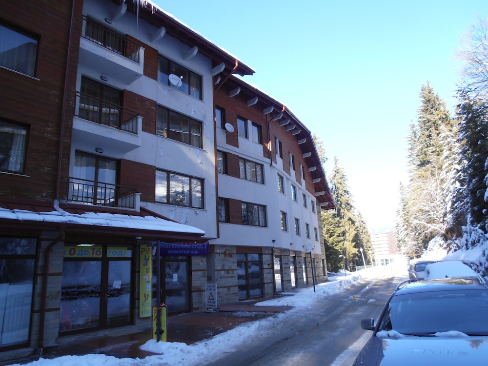 Royal House Apartments TMF